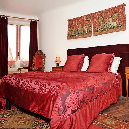 Hotel La Tour سولي-سوغ -لواغ المظهر الخارجي الصورة